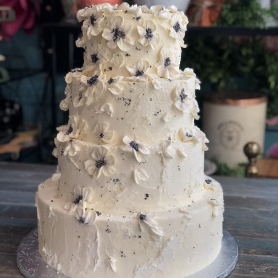 Sculpted Flower Cake